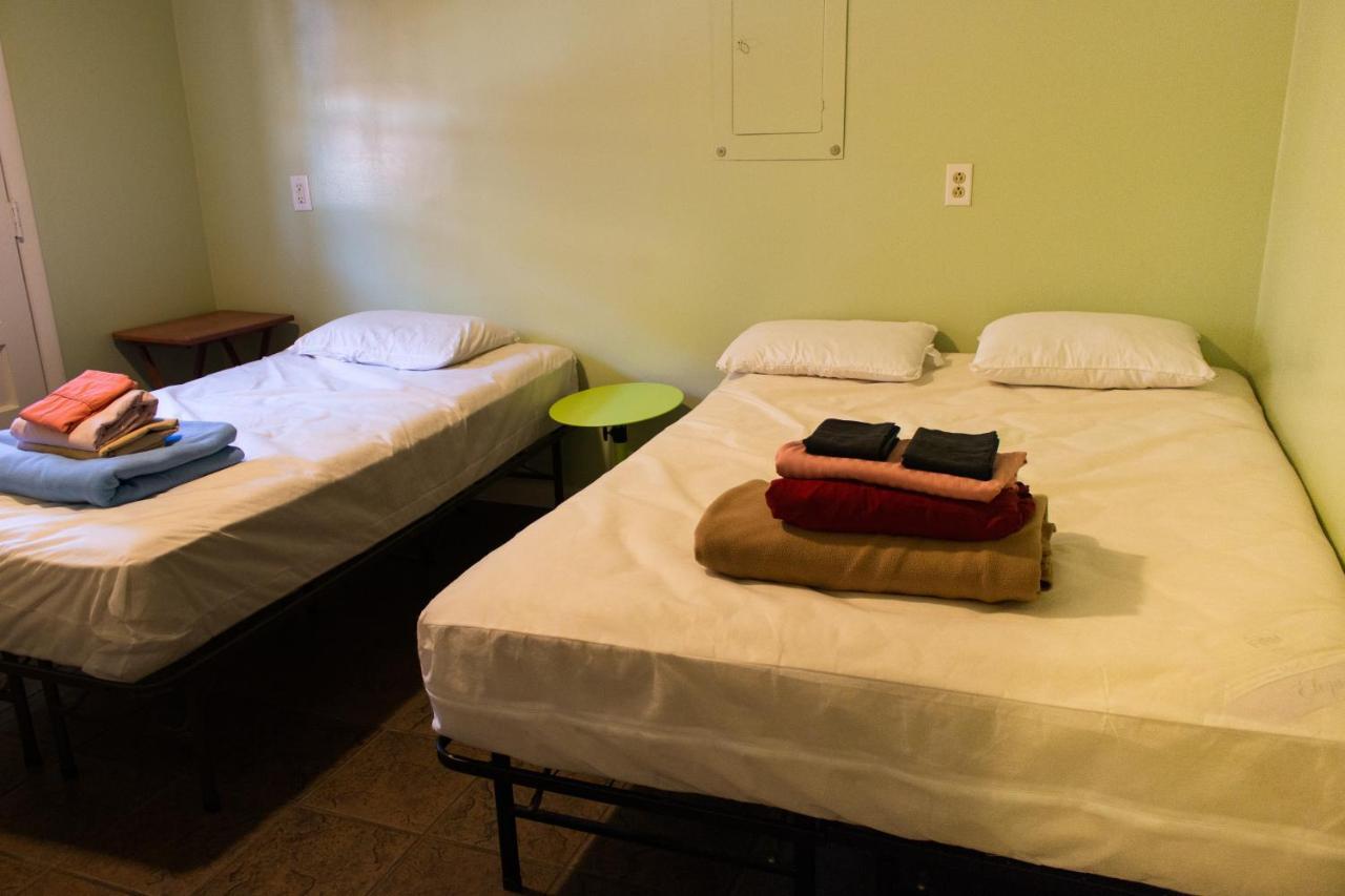 Music City Hostel Нэшвилл Экстерьер фото